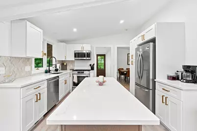 W3552  Wildwood Dr, Geneva, WI 53147 - Photo 14