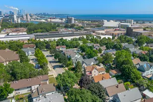 2210 S Winchester St, Milwaukee, WI 53207 - Photo 36