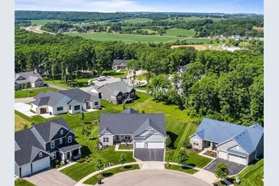 1740  Cobblestone Ct, Lake Geneva, WI 53147 - Photo 2