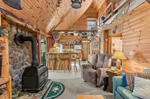 W13490 S Pleasant Rd, Coloma, WI 54930 - Photo 12