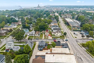 713  Huron St, Manitowoc, WI 54220 - Photo 48
