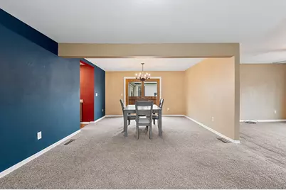 713  Huron St, Manitowoc, WI 54220 - Photo 12