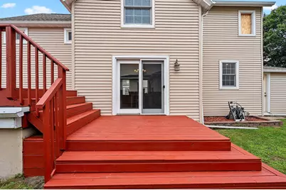 713  Huron St, Manitowoc, WI 54220 - Photo 40