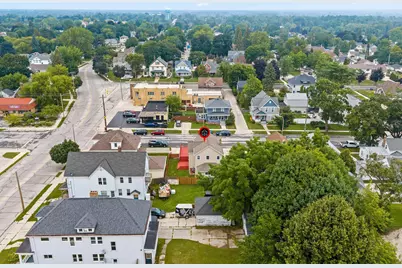 713  Huron St, Manitowoc, WI 54220 - Photo 42