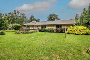 7343 Glencoe Dr, Cedarburg, WI 53012 - Photo 2