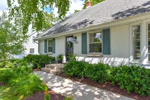 7530 N Fairchild Rd, Fox Point, WI 53217 - Photo 4