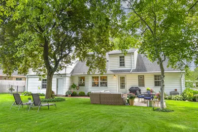 7530 N Fairchild Rd, Fox Point, WI 53217 - Photo 30