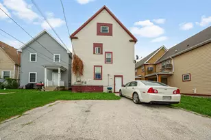 1929 N 38th St, Milwaukee, WI 53208 - Photo 14