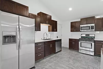 4223  Canterbury Ln, Racine, WI 53403 - Photo 20