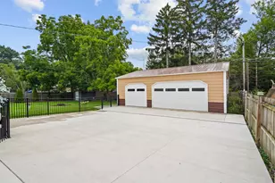4223 Canterbury Ln, Racine, WI 53403 - Photo 54