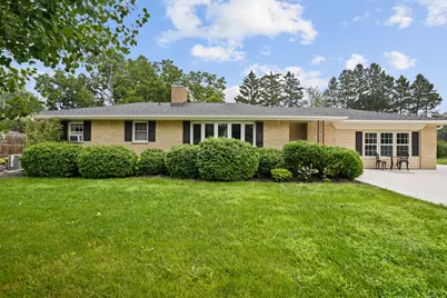4223  Canterbury Ln, Racine, WI 53403 - Photo 1