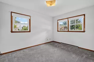 916 Jefferson St, West Bend, WI 53090 - Photo 14