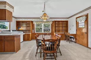 916 Jefferson St, West Bend, WI 53090 - Photo 10