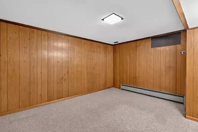 916  Jefferson St, West Bend, WI 53090 - Photo 26