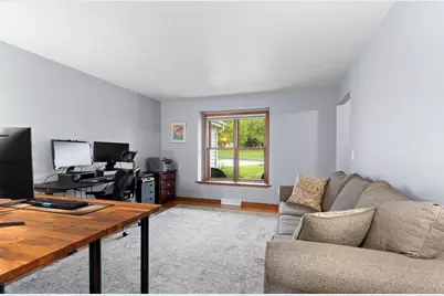 W248S6006  Deerfield Cir, Waukesha, WI 53189 - Photo 18