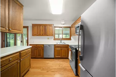 1504 W Decorah Rd, West Bend, WI 53095 - Photo 8