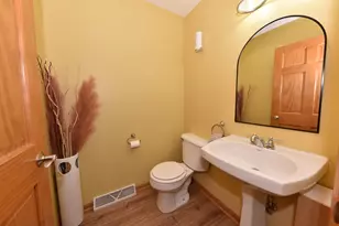 3234 S 57th St, Milwaukee, WI 53219 - Photo 4
