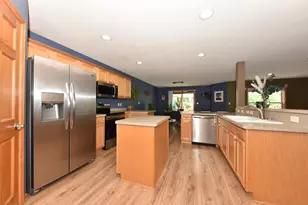 3234 S 57th St, Milwaukee, WI 53219 - Photo 18