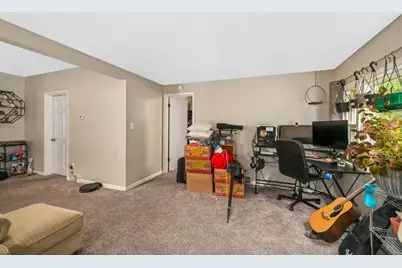 2727 S Austin St, Milwaukee, WI 53207 - Photo 10