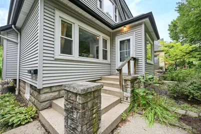 2727 S Austin St, Milwaukee, WI 53207 - Photo 4