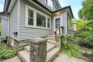 2727 S Austin St, Milwaukee, WI 53207 - Photo 4