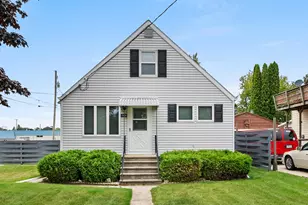 2600 Jackson St, Two Rivers, WI 54241 - Photo 1