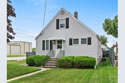 2600  Jackson St, Two Rivers, WI 54241 - Photo 2