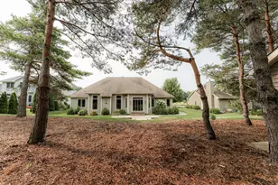 5020 Pine Tree Cir, Racine, WI 53402 - Photo 12