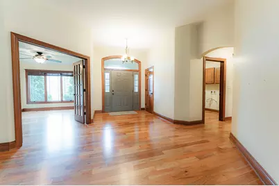 5020  Pine Tree Cir, Racine, WI 53402 - Photo 16