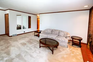 755 Adelmann Ave, Brookfield, WI 53045 - Photo 10