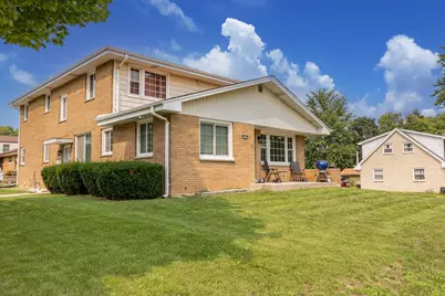 3764 E College Ave #3764A, Cudahy, WI 53110 - Photo 2