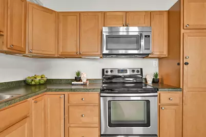 2812 N Pierce St, Milwaukee, WI 53212 - Photo 14