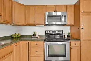 2812 N Pierce St, Milwaukee, WI 53212 - Photo 14