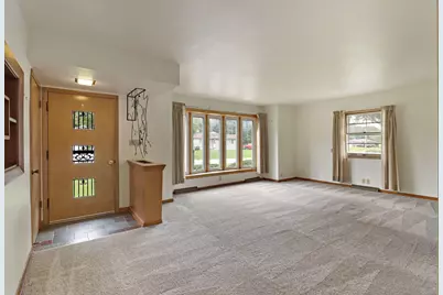 8920  20th Ave, Pleasant Prairie, WI 53143 - Photo 4