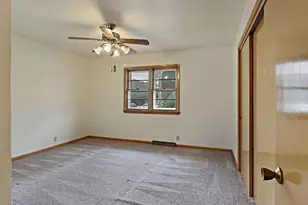 8920 20th Ave, Pleasant Prairie, WI 53143 - Photo 16