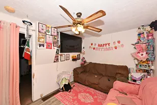 1538 S 9th St, Milwaukee, WI 53204 - Photo 6