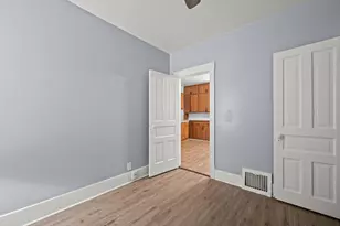 3026 W Eggert Pl., Milwaukee, WI 53209 - Photo 8