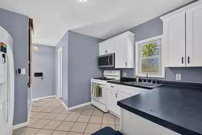 2018  Cleveland Ave, Racine, WI 53405 - Photo 4