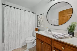 1038 River Pl Blvd, Waukesha, WI 53189 - Photo 16
