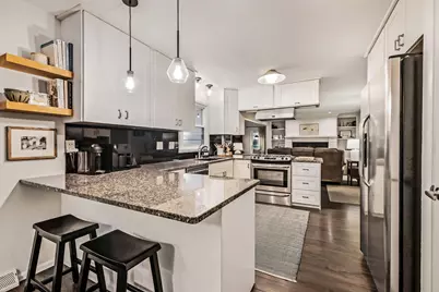 18675  Anita Ct, Brookfield, WI 53045 - Photo 8