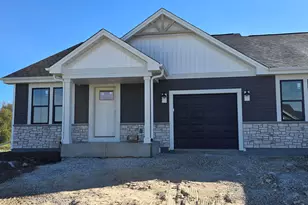 W219N16314 Jasmine Ct, Jackson, WI 53037 - Photo 1