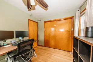 1332 S 94th St, West Allis, WI 53214 - Photo 14