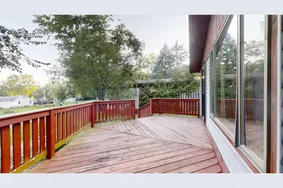 W3746  Lakeview Dr, Geneva, WI 53147 - Photo 16
