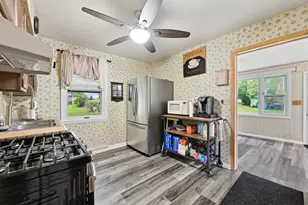 5725 E Peninsula Dr, Racine, WI 53185 - Photo 14