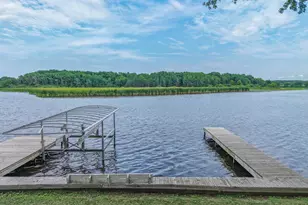 5725 E Peninsula Dr, Racine, WI 53185 - Photo 2