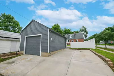 2603 N 66th St, Wauwatosa, WI 53213 - Photo 32