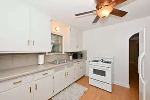 2603 N 66th St, Wauwatosa, WI 53213 - Photo 12