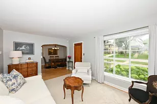 2603 N 66th St, Wauwatosa, WI 53213 - Photo 4