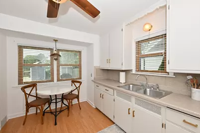 2603 N 66th St, Wauwatosa, WI 53213 - Photo 10