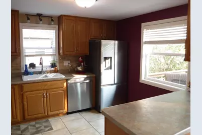 1708  Nagle Ave, Manitowoc, WI 54220 - Photo 4
